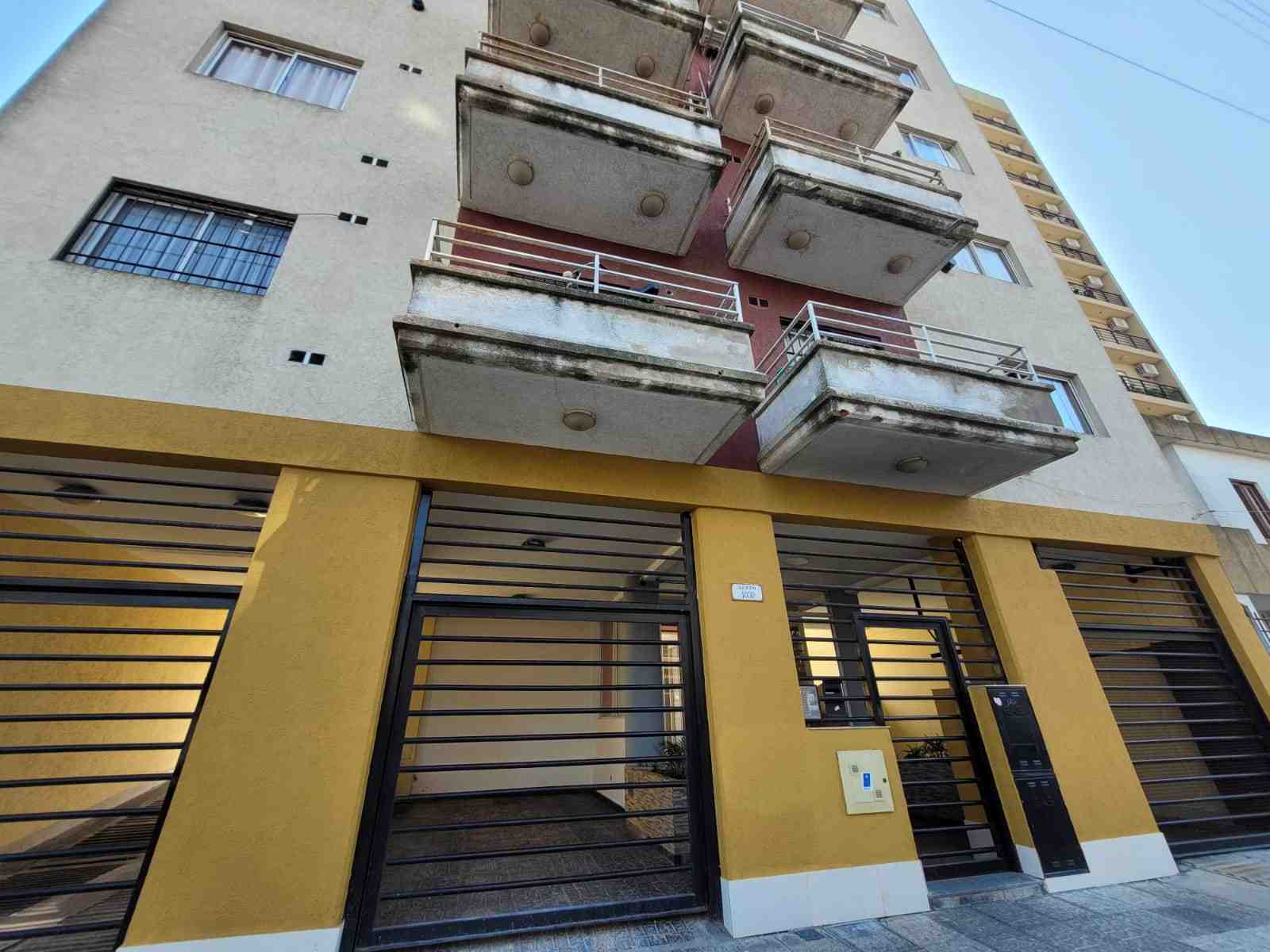 Venta - Dpto 3 Amb c/ Balcón - Muñiz, San Miguel